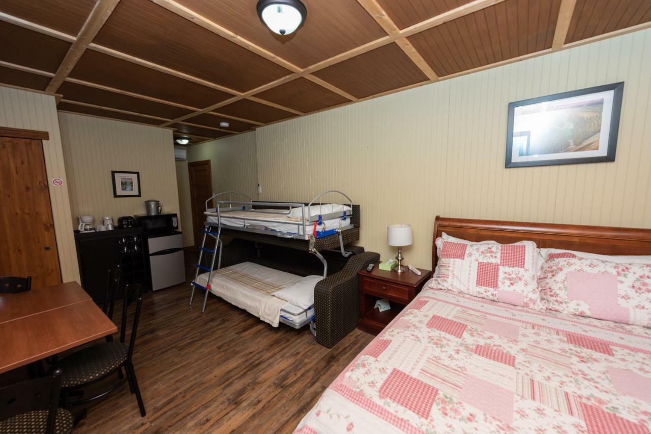 Auberge Le Four A Pain Petite-Rivière-Saint-François Kültér fotó