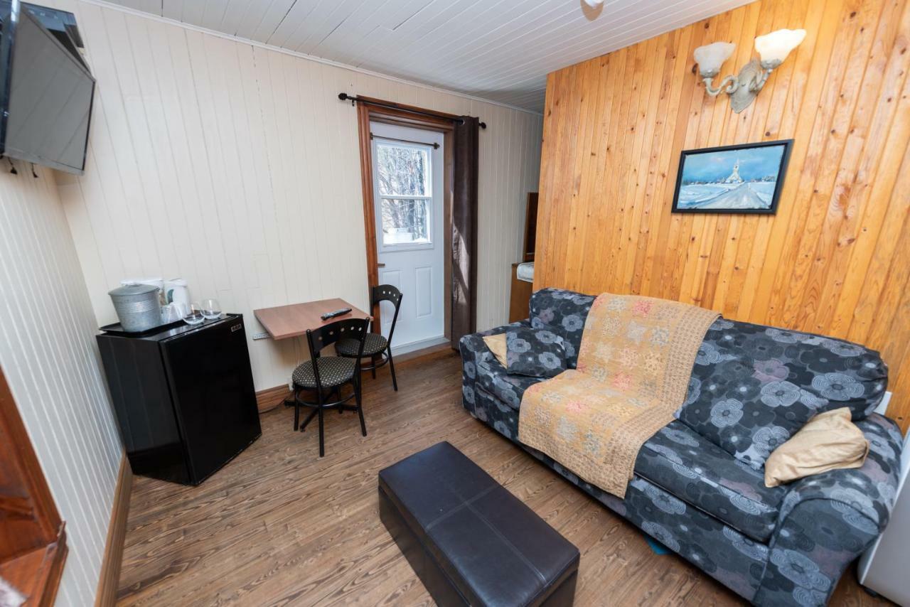Auberge Le Four A Pain Petite-Rivière-Saint-François Kültér fotó